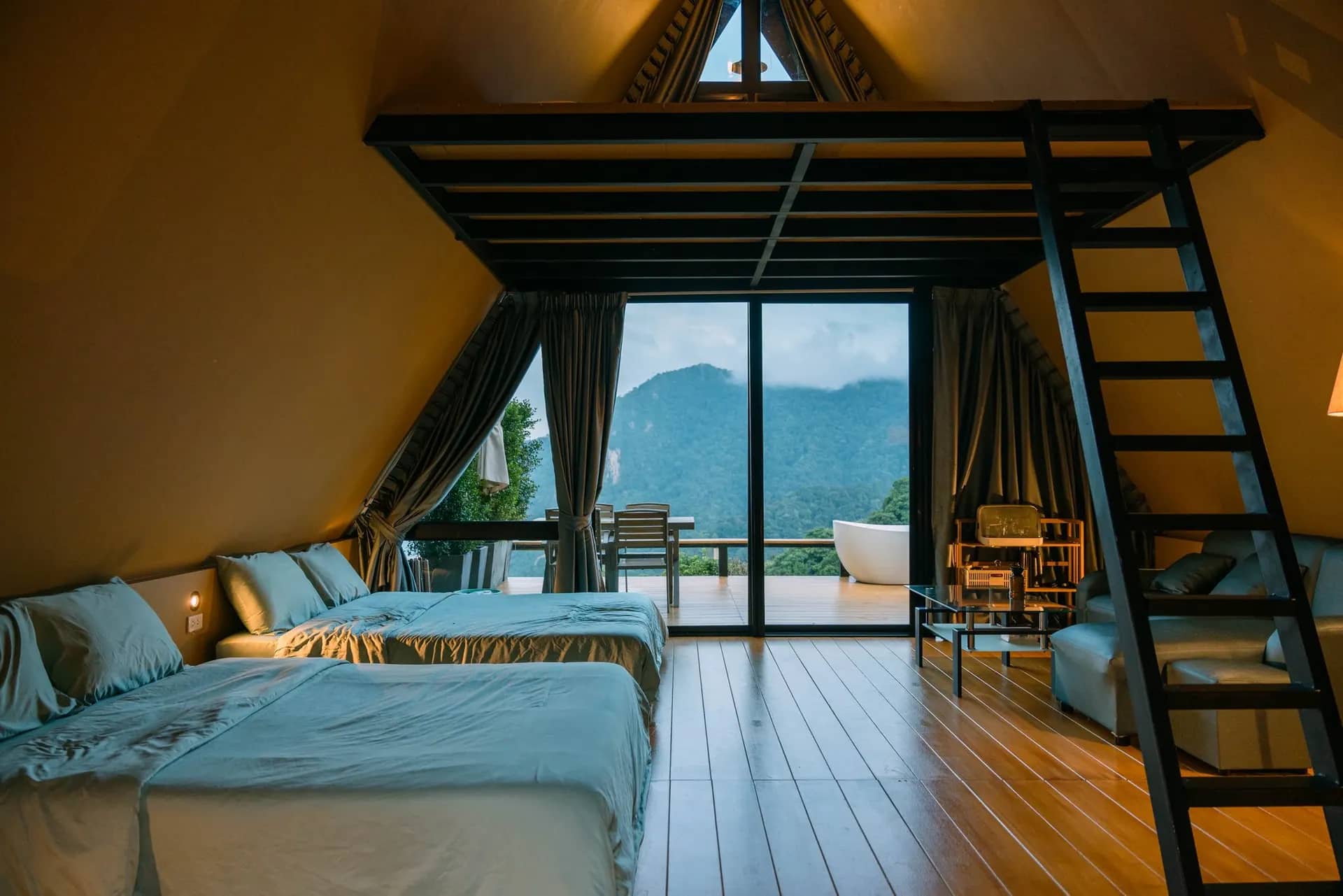 บ้านสวนผาฮี้ท่ามกลางธรรมชาติ